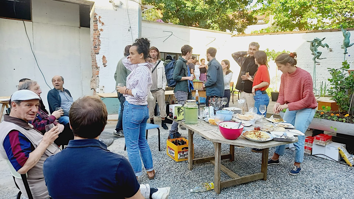 Les Glacières - Artiste au travail